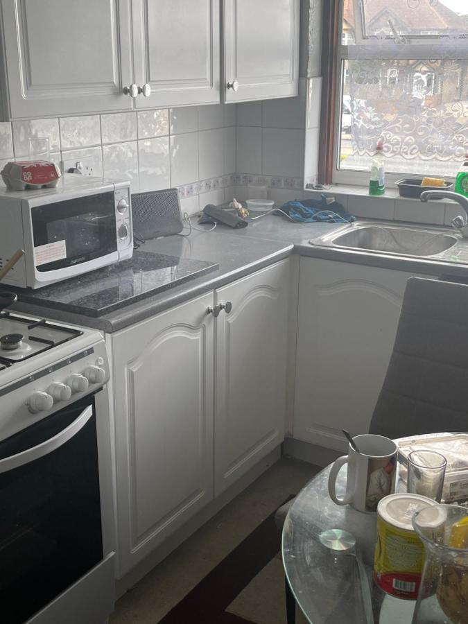 Bed and Breakfast Relevant Бексли Экстерьер фото